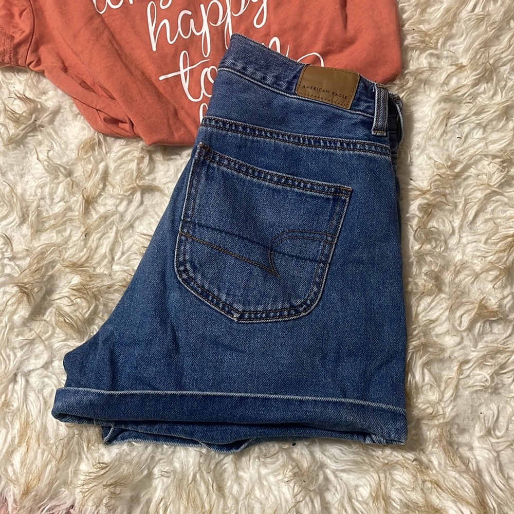 🔥BRAND NEW🔥 AE Jean shorts